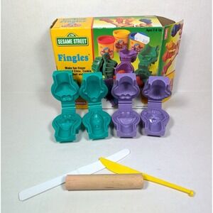 Vintage Play-Doh Sesame Street FINGLES Set NO DOH Original Box 90s 22014